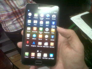 Samsung Galaxy Note2 (n7100) BNIB Garansi Resmi Samsung