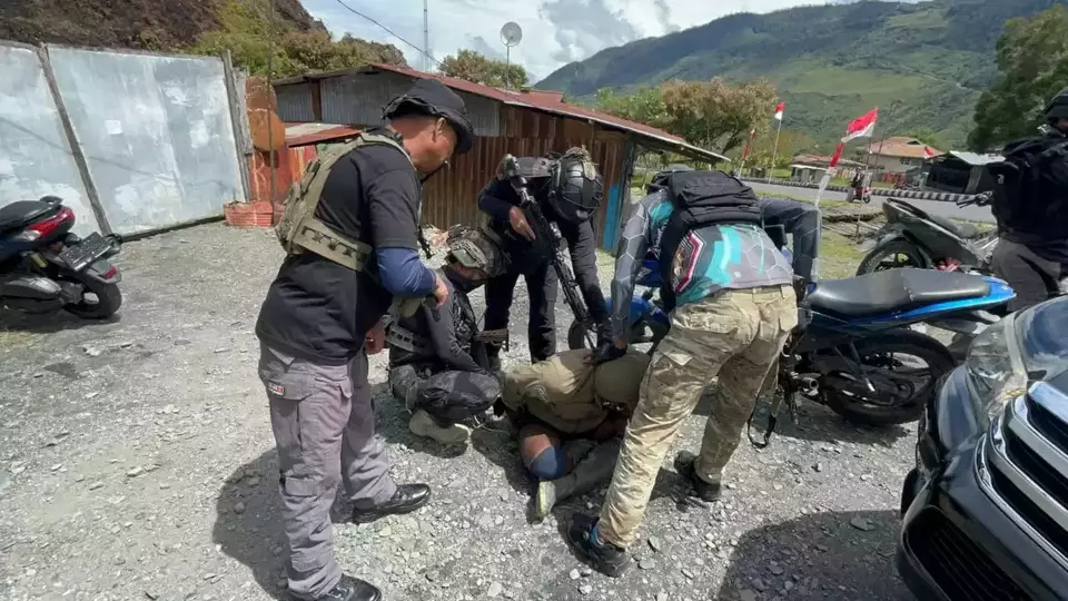 anggota-kkb-ditangkap-polisi-jamin-keselamatan-masyarakat-papua