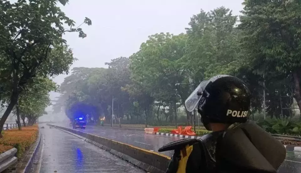 Tol Dalam Kota Ditutup Imbas Demo Ricuh, Massa Aksi Bergerak Lagi ke Gedung DPR