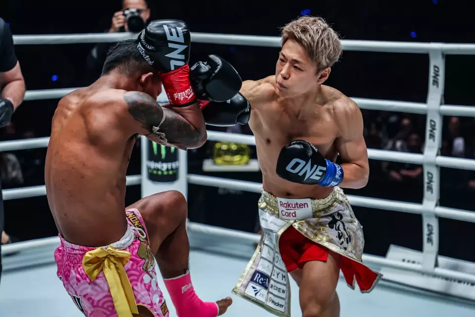 Misi Sosial Takeru Berlanjut pada Duel Penting Lawan Rodtang di ONE Samurai 1
