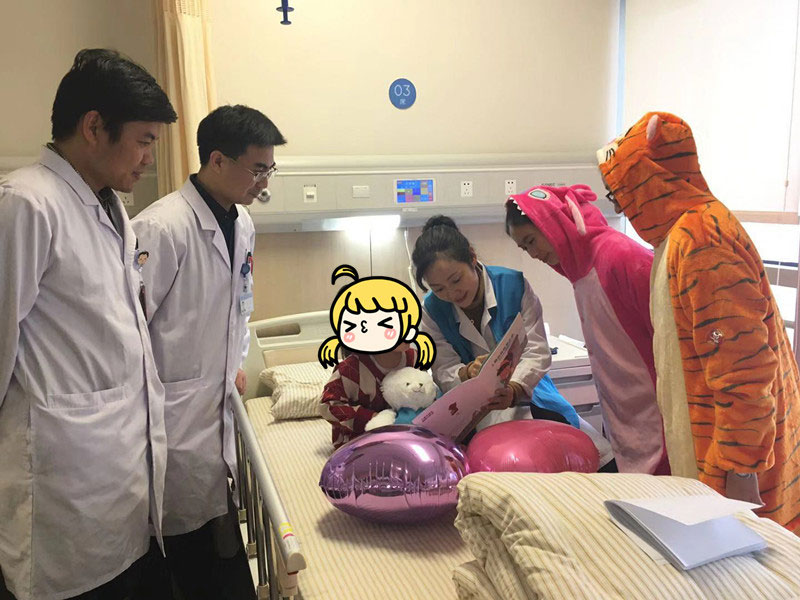 Three-year-old Chinese girl beats breast cancer