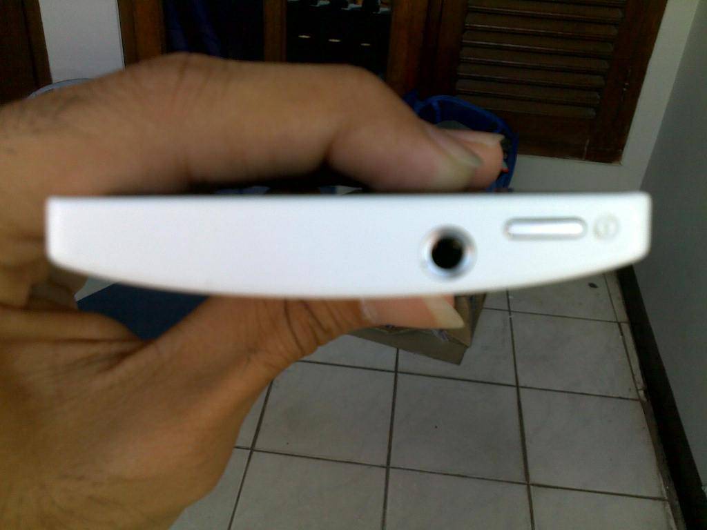 sony xperia s (lt26i) white jual BU n bosen