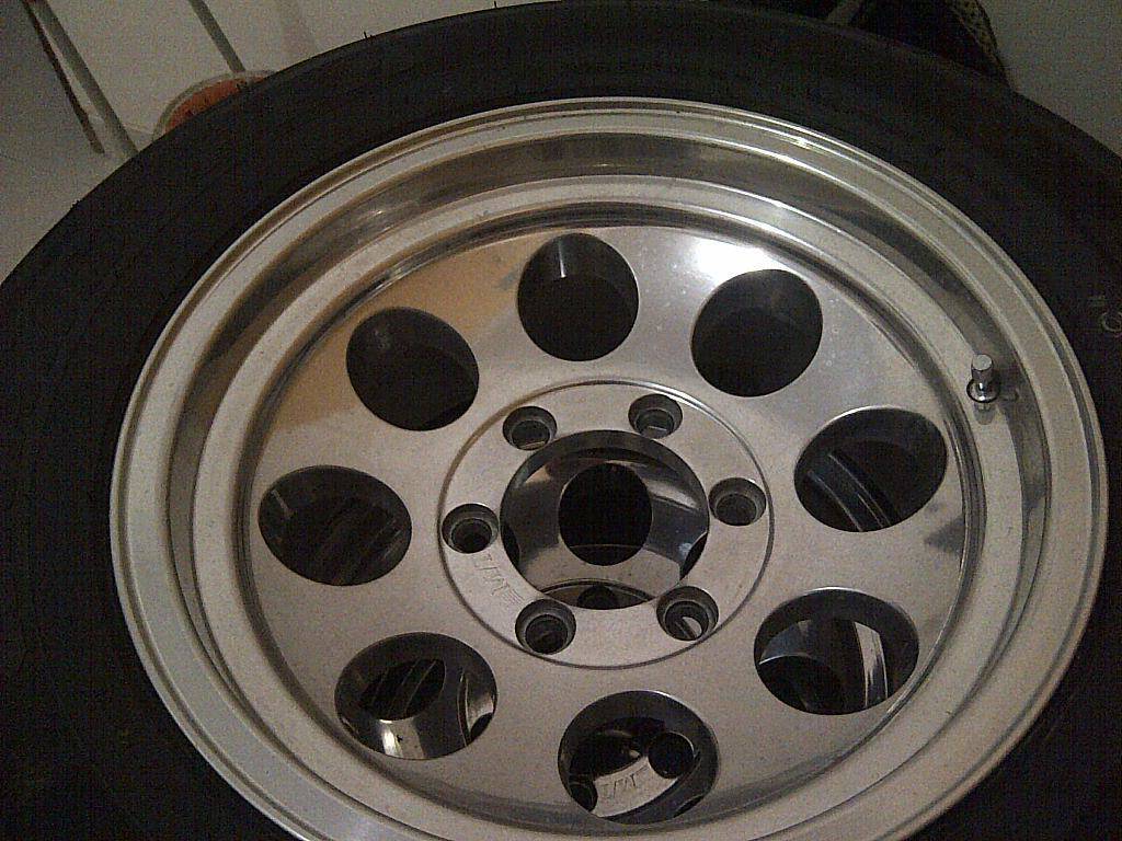 Terjual Jual Velg MT (Mickey Thompson) R16 lengkap dg Ban 