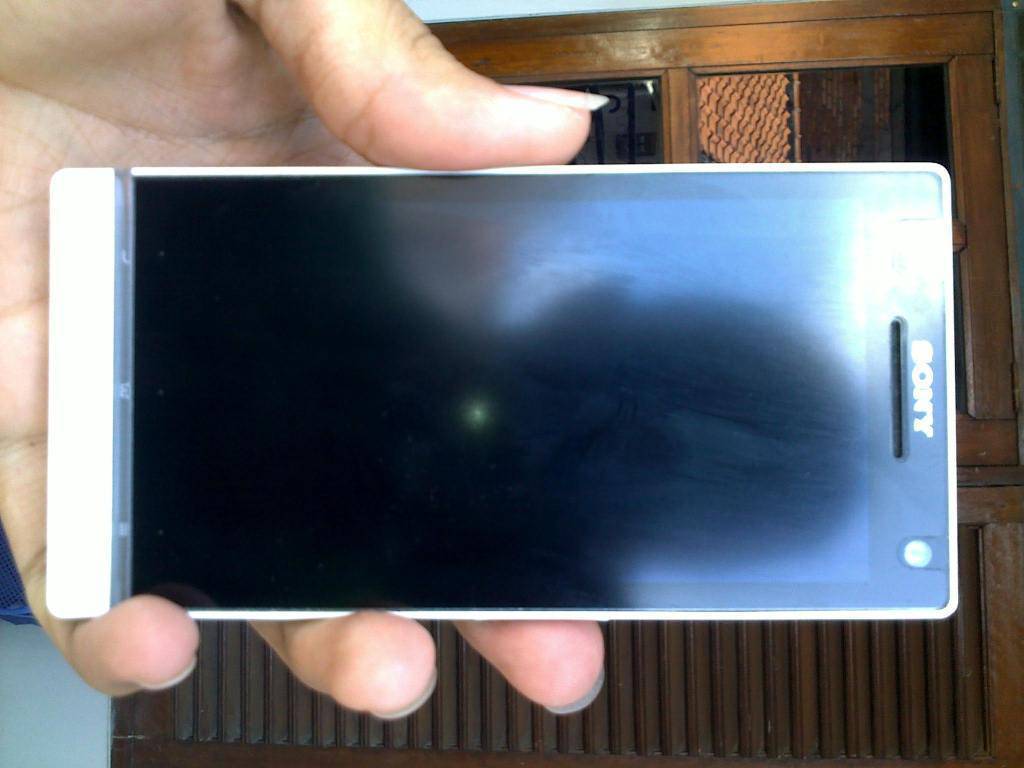 sony xperia s (lt26i) white jual BU n bosen