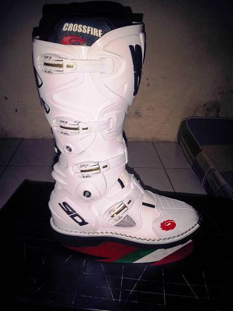  sepatu  MX  SIDI  CROSSFIRE KASKUS ARCHIVE