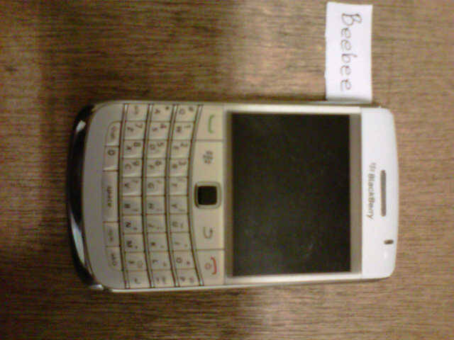 Jual Blackberry Onyx 2 a.k.a 9780 White