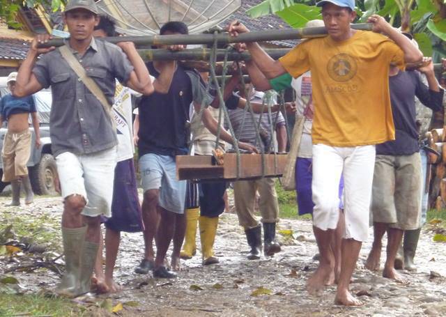 Kisah Inspiratif &quot;Relawan Kampung&quot; dari Pelosok Banten