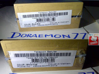 NEW BNIB Samsung Galaxy S4 EX HADIAH , Jual cepat! Murah! Black mist & White Frost