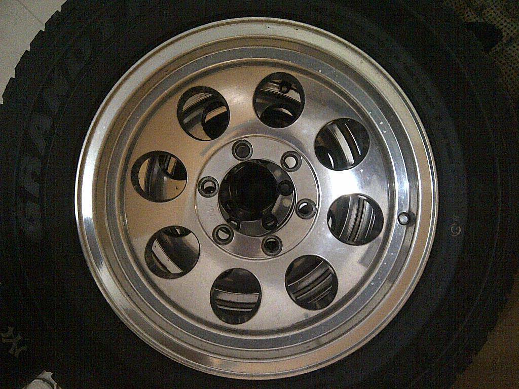 Terjual Jual Velg MT (Mickey Thompson) R16 lengkap dg Ban 