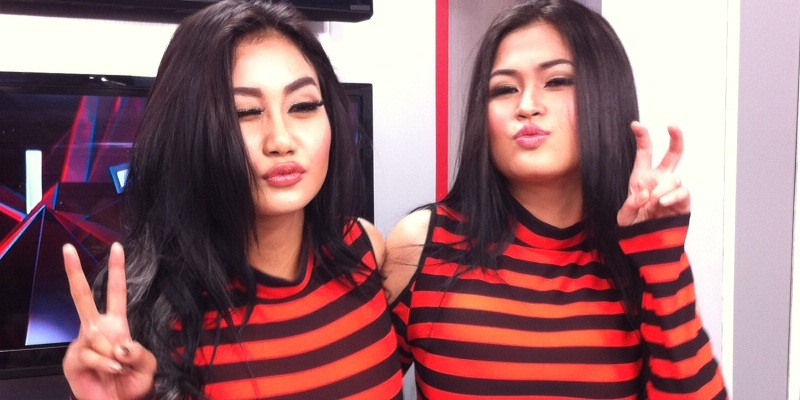 braalasan-duo-serigala-tidak-mau-pakai-baju-putih