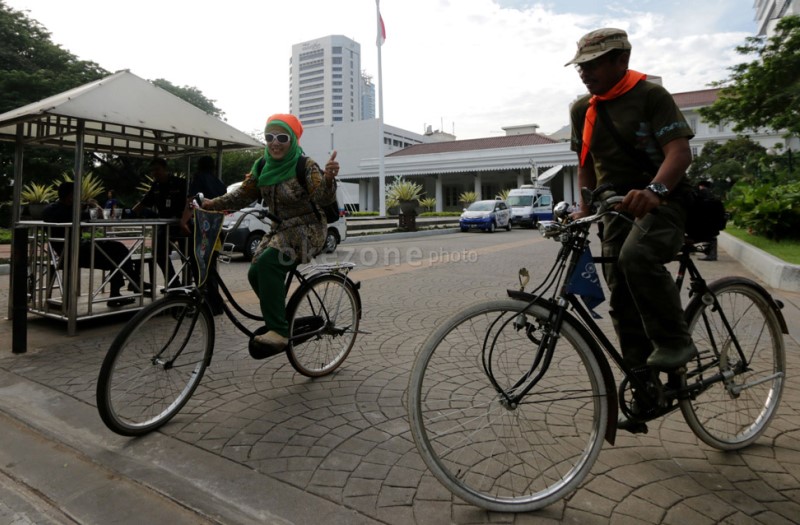 Ahok: Malam Mingguan di Balai Kota Enak Lho
