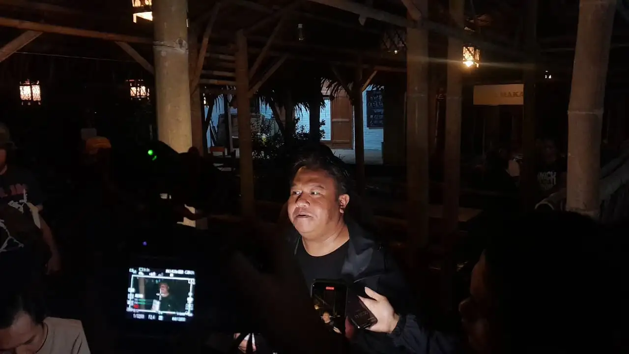 acara-bedah-buku-quotreset-indonesiaquot-dibubarkan-aparat-di-madiun