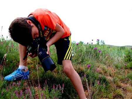 Carlos Perez Naval - Fotografer Cilik berbakat