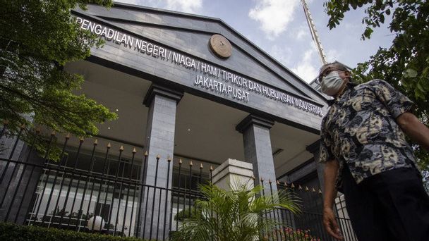 Dituntut 8 Tahun Penjara, Matheus Ex Anak Buah Juliari: Semoga Tuhan Menolong Saya