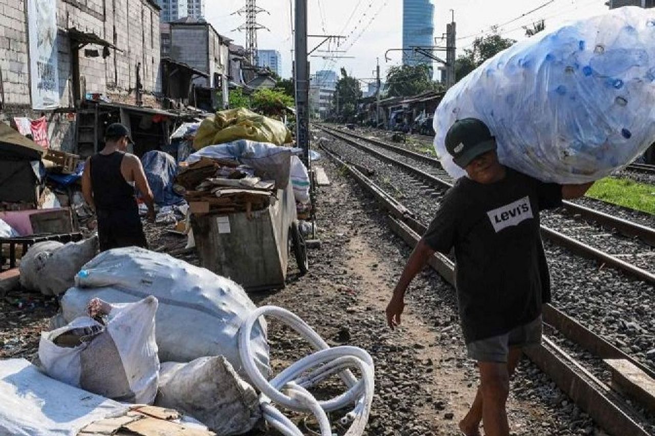pulau-jawa-masih-jadi-wilayah-dengan-jumlah-penduduk-miskin-tertinggi