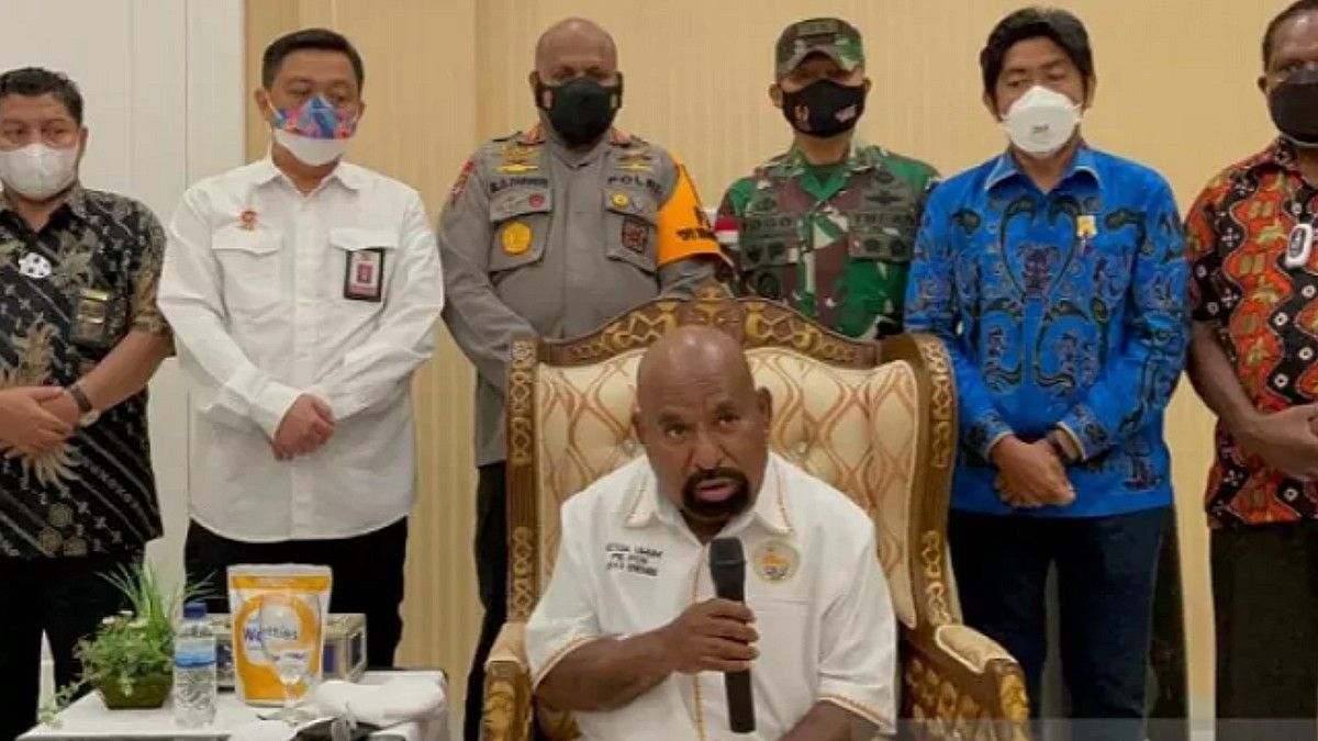 kpk-pertimbangkan-jemput-paksa-lukas-enembe