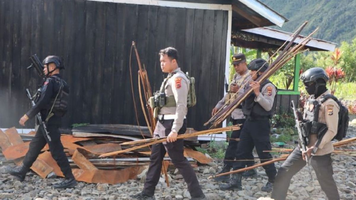 Bentrokan di Puncak Jaya, 15 Orang Luka dan 38 Bangunan Ludes Terbakar