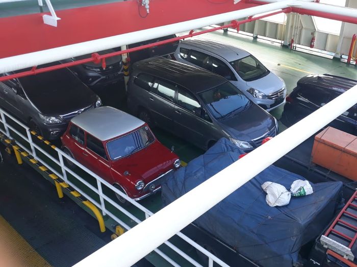 Cerita Keluarga Touring Jakarta-Medan Menggunakan Mobil Mr. Bean