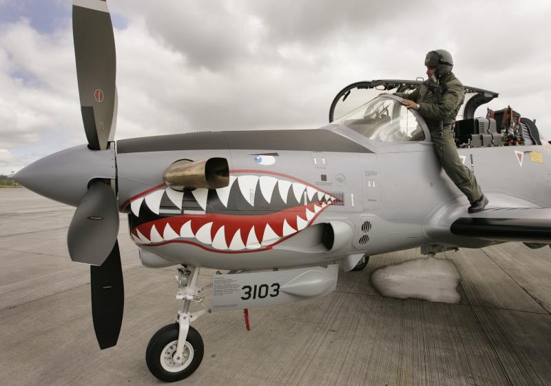 embraer-kirim-empat-super-tucano-tni-au