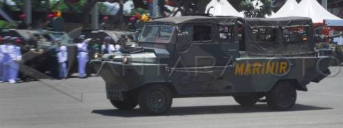 Mengenal JASGU Dari Korps Marinir Rantis Amfibi Made in Indonesia