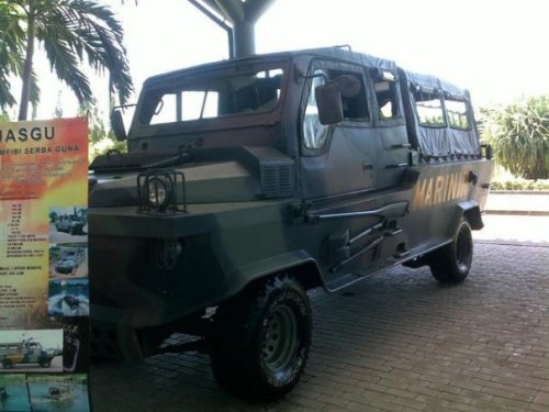 Mengenal JASGU Dari Korps Marinir Rantis Amfibi Made in Indonesia