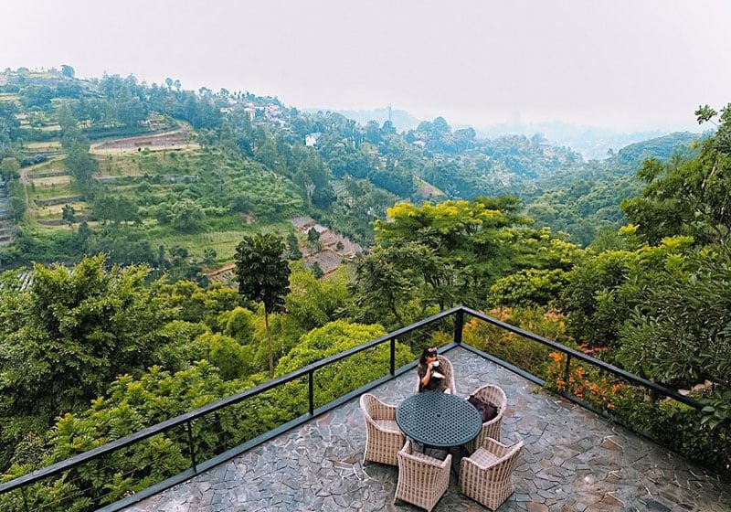 5 restoran di Bandung dengan pemandangan yang luar biasa