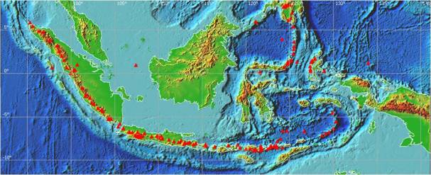 127 Gunung Api Indonesia : Gunung Mana yang Siaga dan Waspada ?