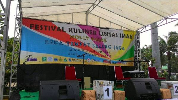 Festival Kuliner Lintas Iman Ilegal di Alun-Alun. Pemkot ‘Kecolongan’?