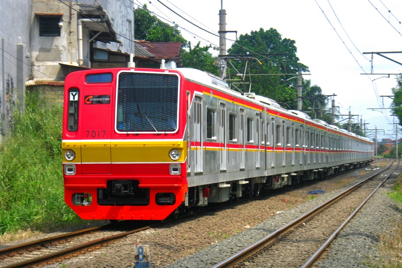WOY, lo yang naek KRL CL - Commuter Line rute Bogor Manggarai