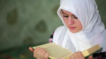 kebiasaan - kebiasaan yang meningkat di bulan puasa, agan yang mana?