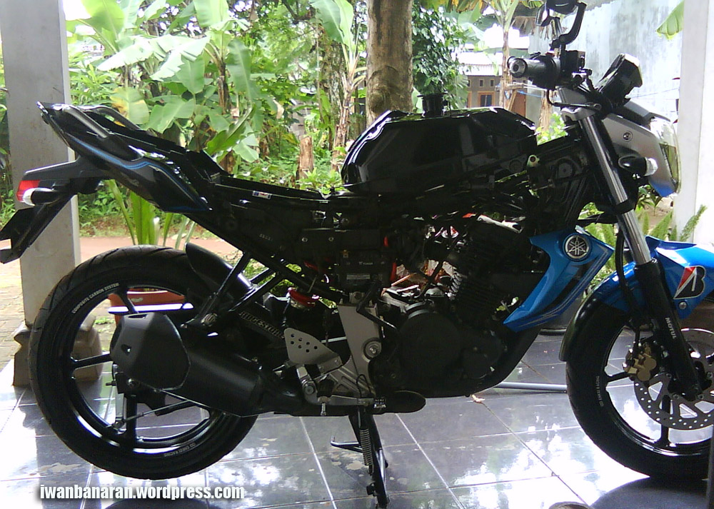&#91;TREAD BANTAHAN&#93; Agan Suka &quot;Ngegoyangin&quot; Kendaraan Saat Isi BBM ?