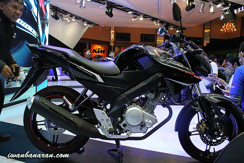 New Vixion VS CB150R (minta Saran)