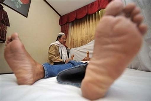 Cara Kerja Mak Erot dan On Clinik