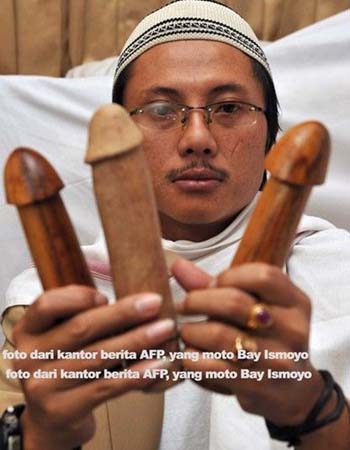 Cara Kerja Mak Erot dan On Clinik