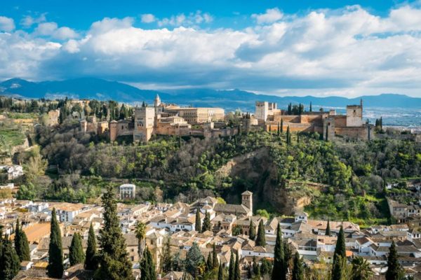 15 Kota Wisata di Spanyol yang Cocok untuk Liburan