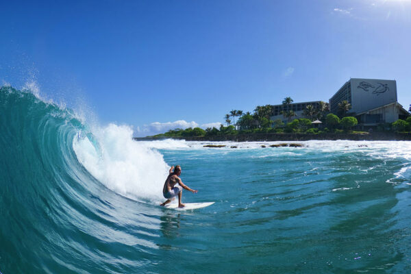 15 Lokasi Surfing Terbaik di Dunia