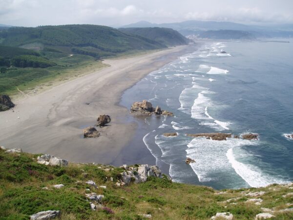 15 Pantai di Spanyol yang Wajib Dikunjungi