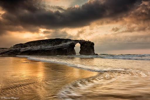 15 Pantai di Spanyol yang Wajib Dikunjungi