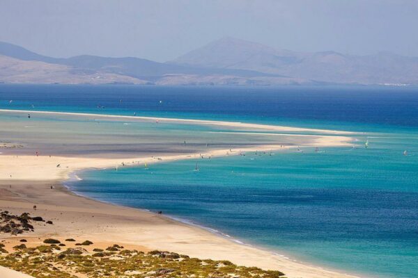 15 Pantai di Spanyol yang Wajib Dikunjungi