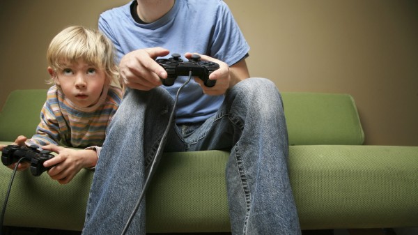 Penelitian Buktikan Video Game Bantu Kelancaran Bahasa Inggris