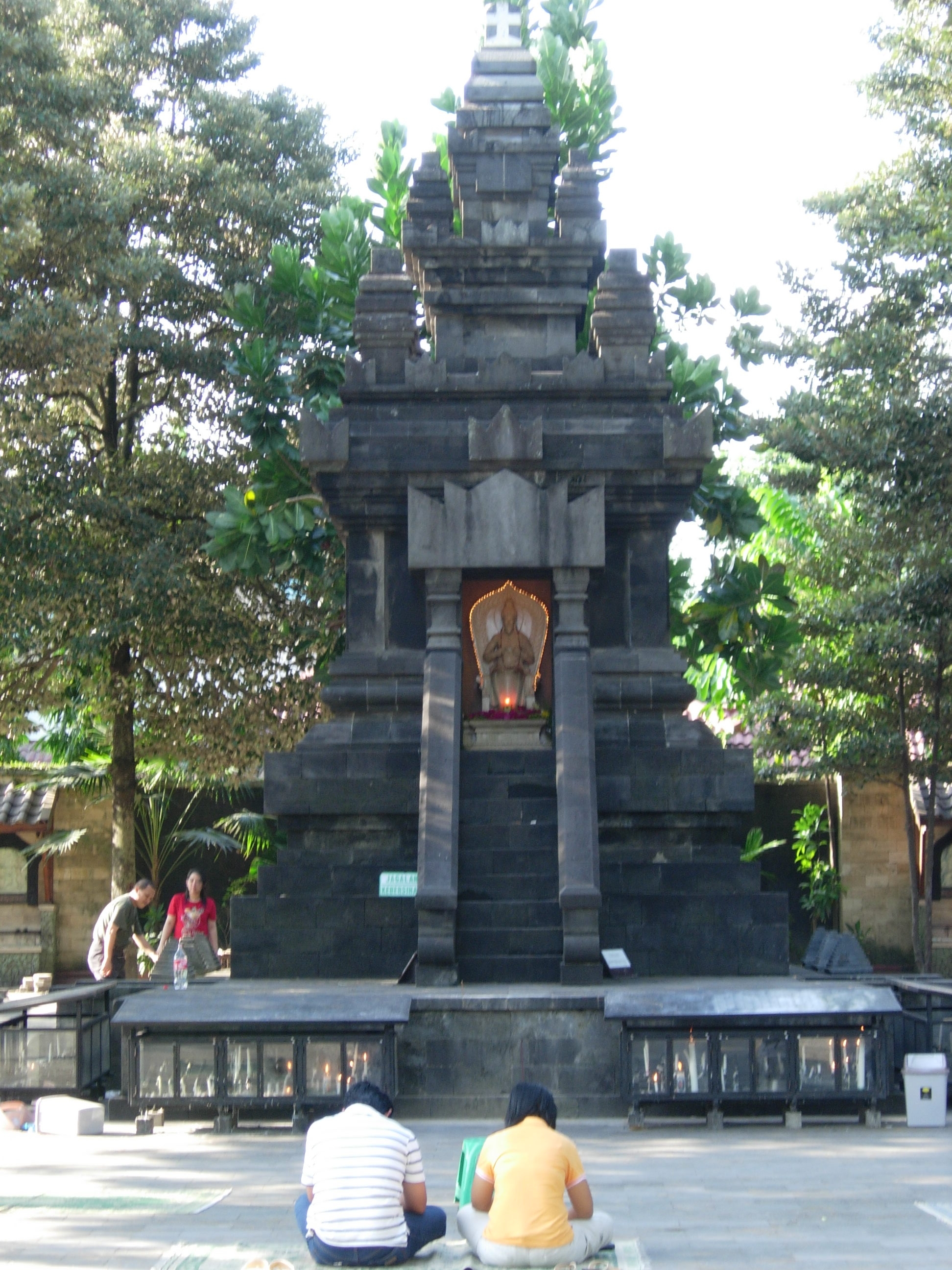 anda-bertanya-arkeolog-menjawab--seputar-candi