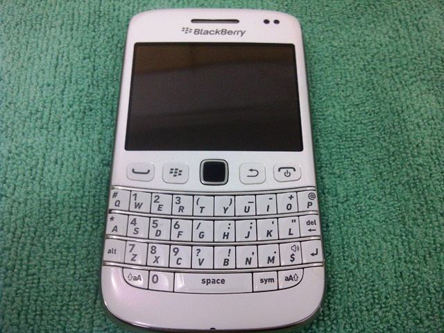 blackberry onyx3 9790 bellagio white/putih,grs ACS,mulus,fullset,murmer aja