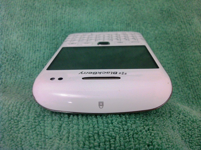 blackberry onyx3 9790 bellagio white/putih,grs ACS,mulus,fullset,murmer aja