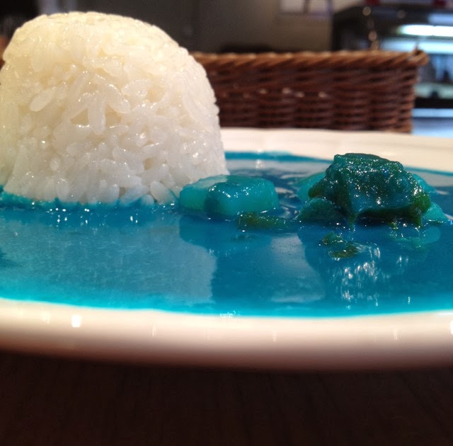 Uniknya Kare Biru Spesial dari Jepang