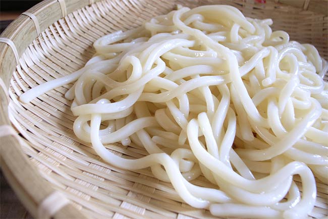 Perusahaan Jepang mengubah mie udon menjadi listrik