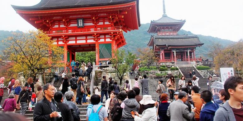 Destinasi Wisata Di Jepang Yang Menjadi Favorit Turis Indonesia 