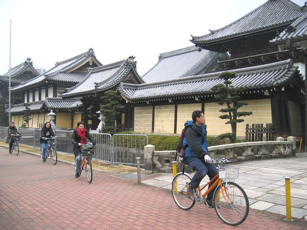 Traveling Seru Dengan Bersepeda di Jepang!