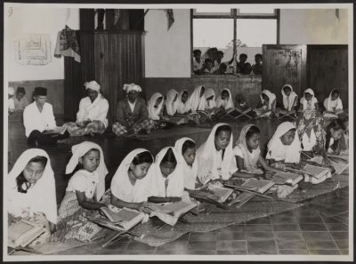 Foto-foto Pelajar dari Awal Abad ke-20
