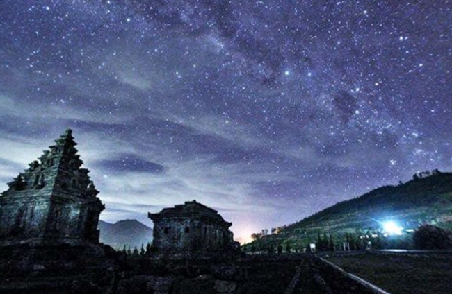 5 Tempat Melihat Keindahan Milky Way di Tanah Jawa