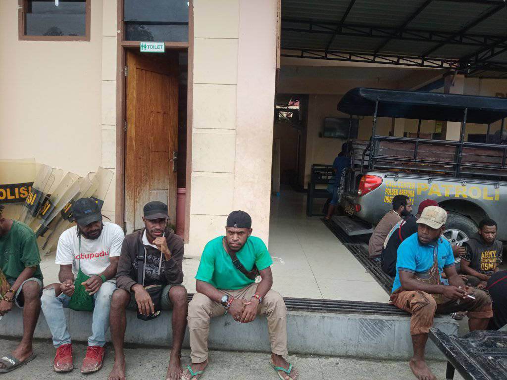 Amnesty International Desak Polisi Bebaskan 76 Aktivis Papua yang Ditangkap